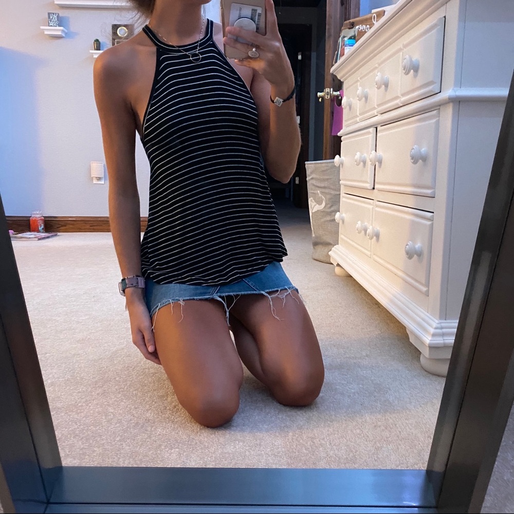 Halter tank